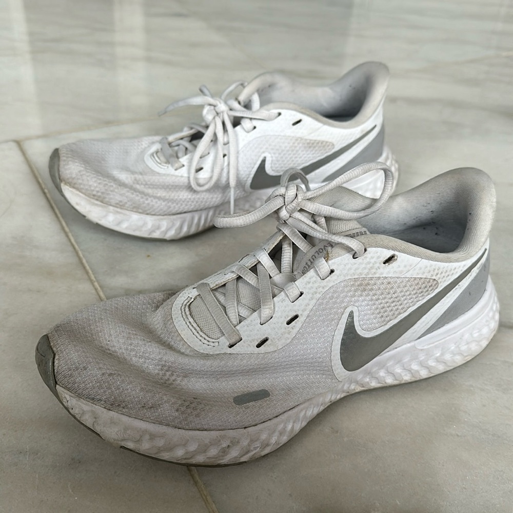 Nike Revolution White Sneaker Running Shoe